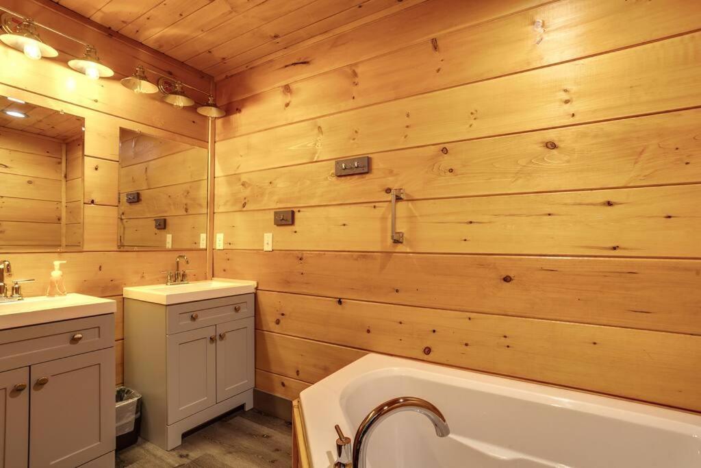 Dancing Bear Cabin- Relax & Enjoy! Sevierville Exteriör bild