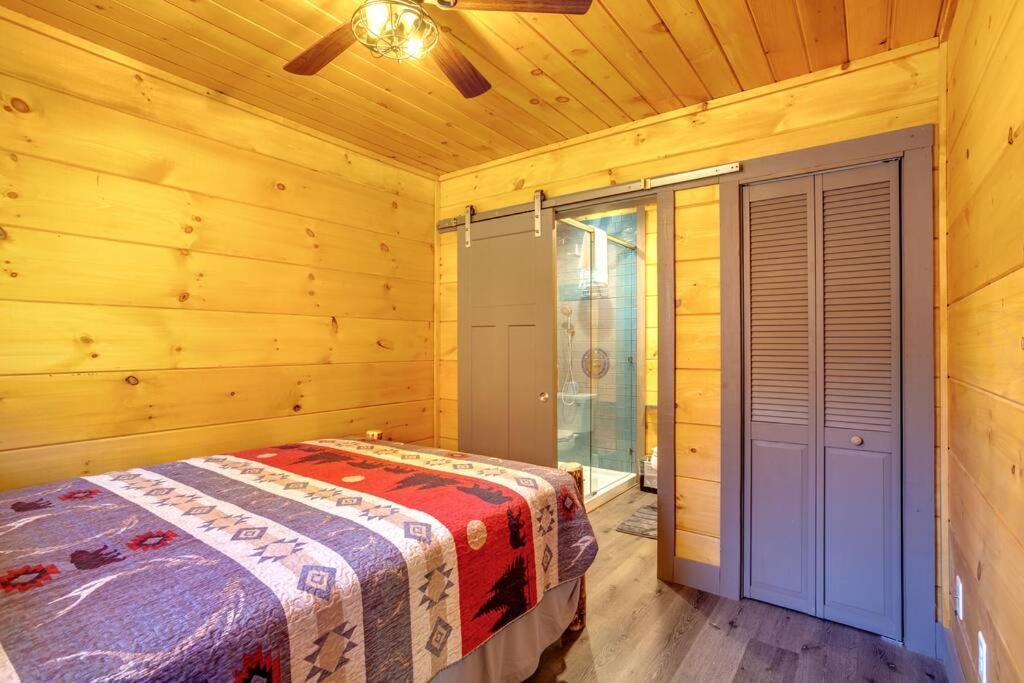 Dancing Bear Cabin- Relax & Enjoy! Sevierville Exteriör bild