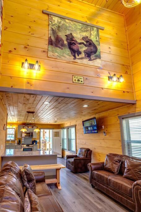 Dancing Bear Cabin- Relax & Enjoy! Sevierville Exteriör bild