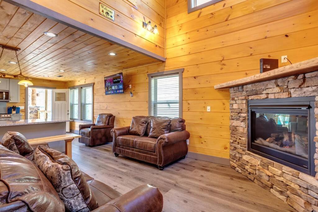 Dancing Bear Cabin- Relax & Enjoy! Sevierville Exteriör bild